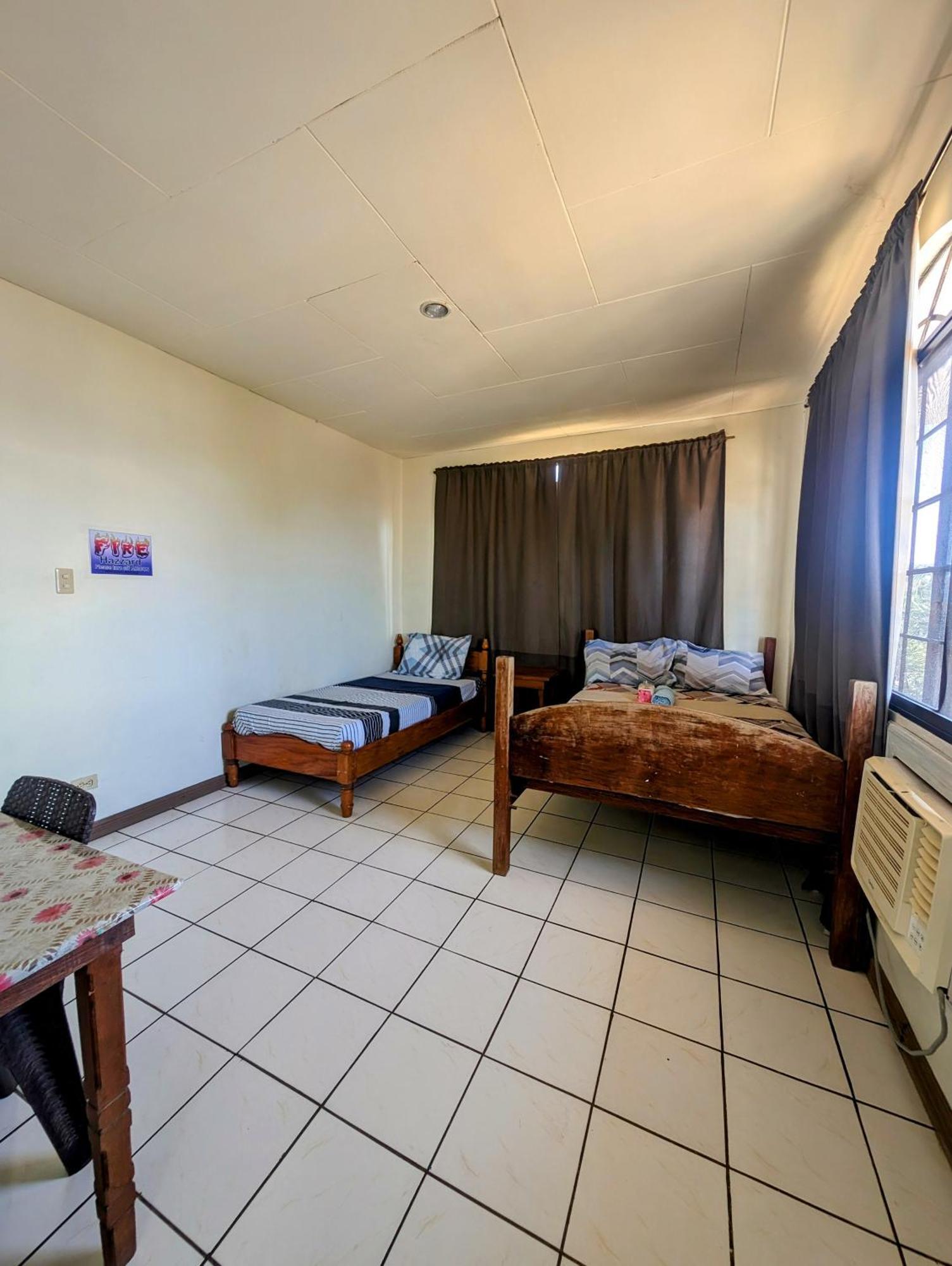 Screaming Gecko Hostel Busuanga Exterior photo