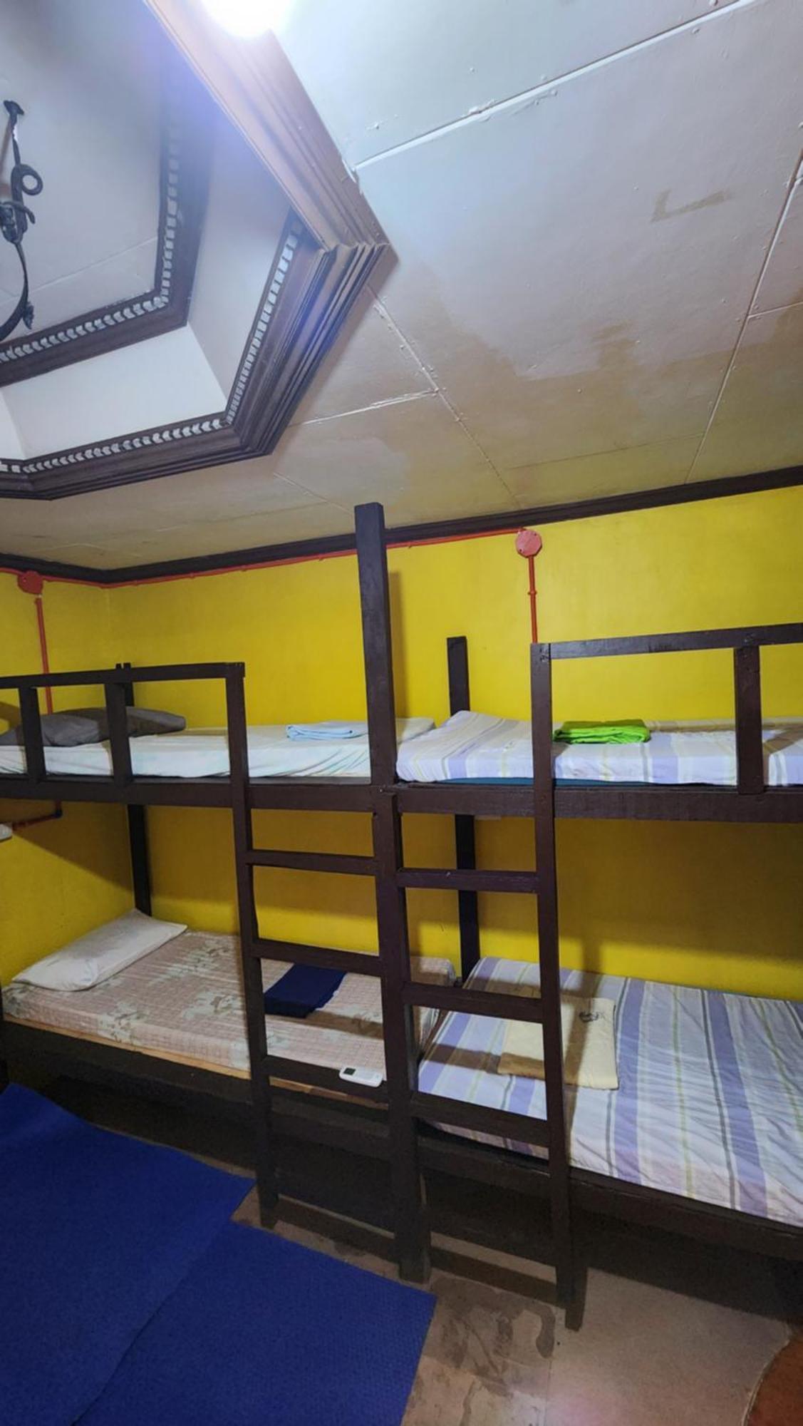 Screaming Gecko Hostel Busuanga Exterior photo